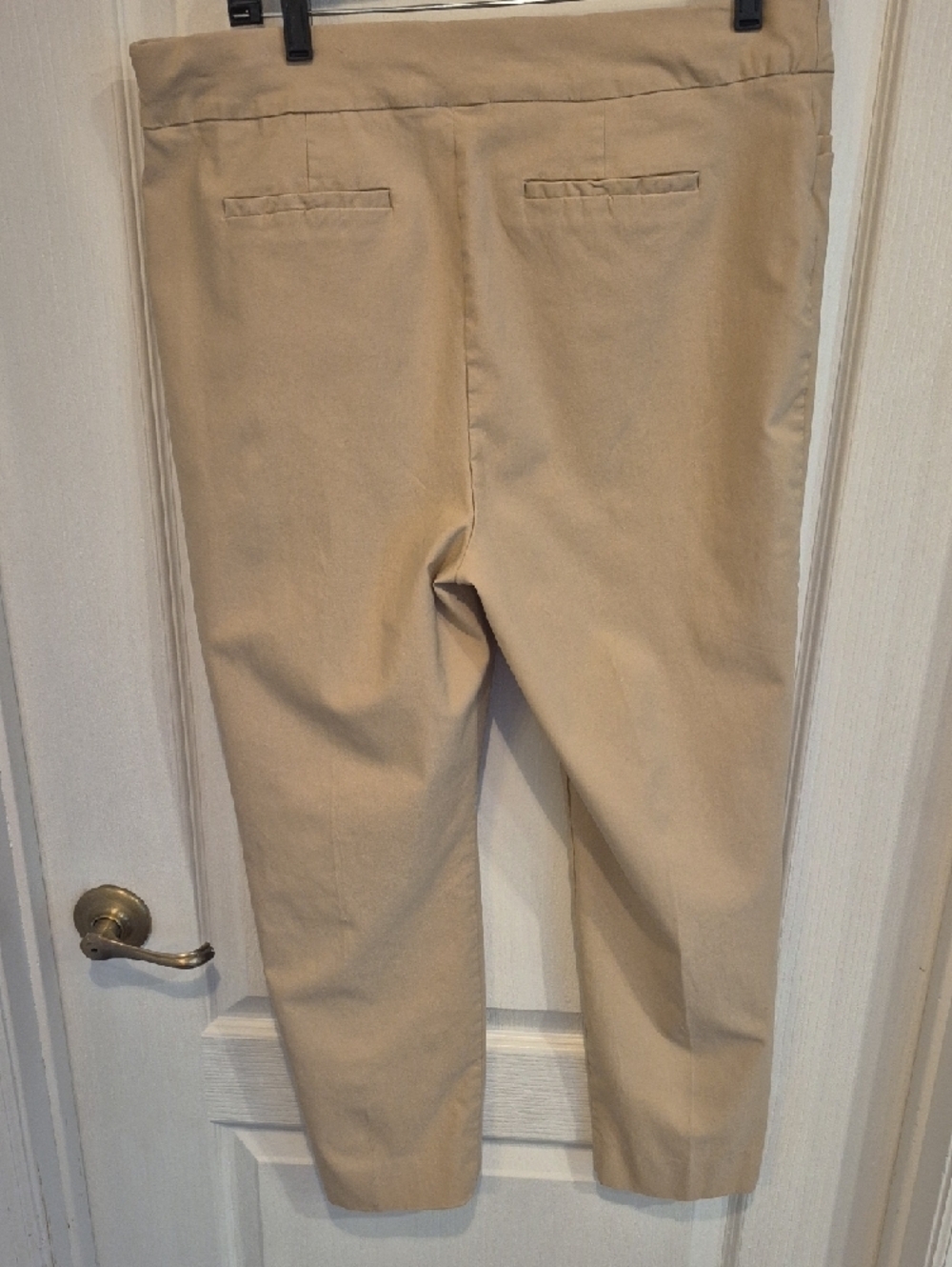 Chico's So Slimming Brigitte Beige Slim Cropped Pants - Picture 6 of 6